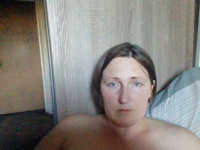 AllaSowinskaya live cam on BongaCams