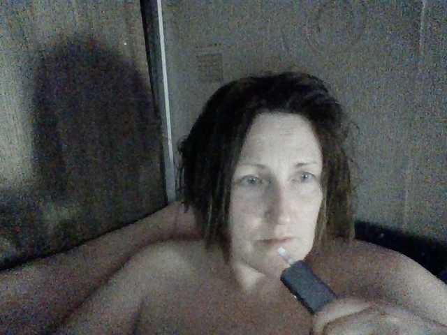 AllaSowinskaya live cam on BongaCams