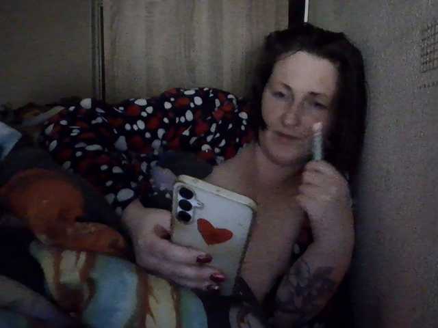 AllaSowinskaya live cam on BongaCams