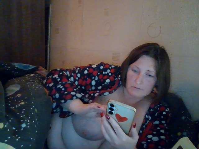 AllaSowinskaya live cam on BongaCams