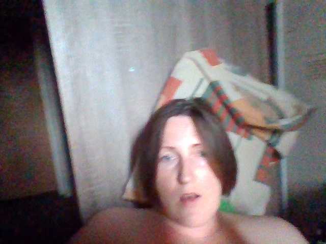 AllaSowinskaya live cam on BongaCams