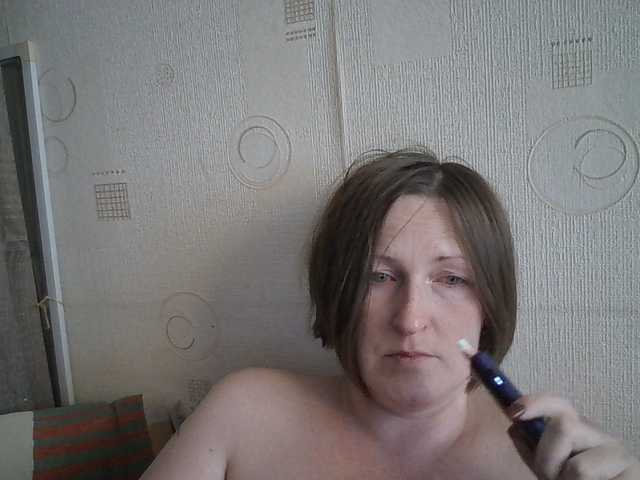 AllaSowinskaya live cam on BongaCams