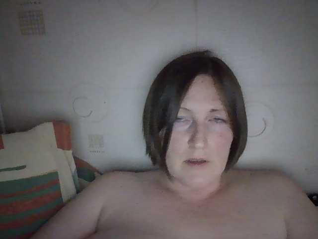 AllaSowinskaya live cam on BongaCams