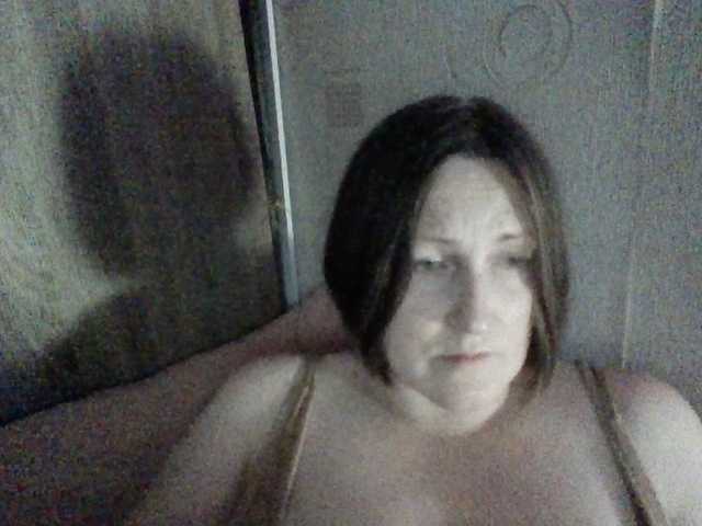 AllaSowinskaya live cam on BongaCams