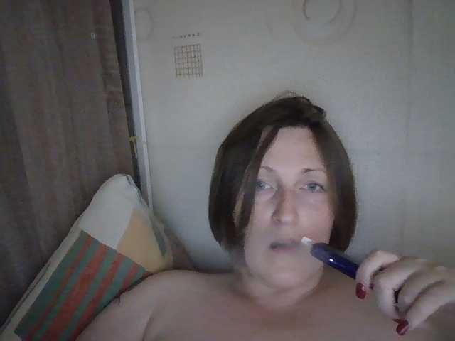 AllaSowinskaya live cam on BongaCams
