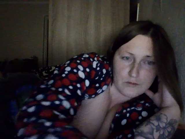 AllaSowinskaya live cam on BongaCams