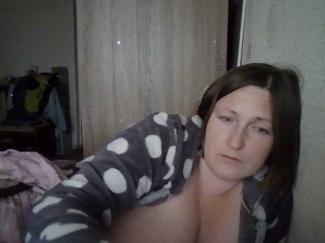 AllaSowinskaya live cam on BongaCams