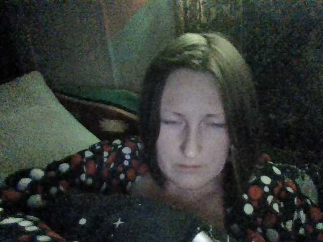 AllaSowinskaya's BongaCams show and profile