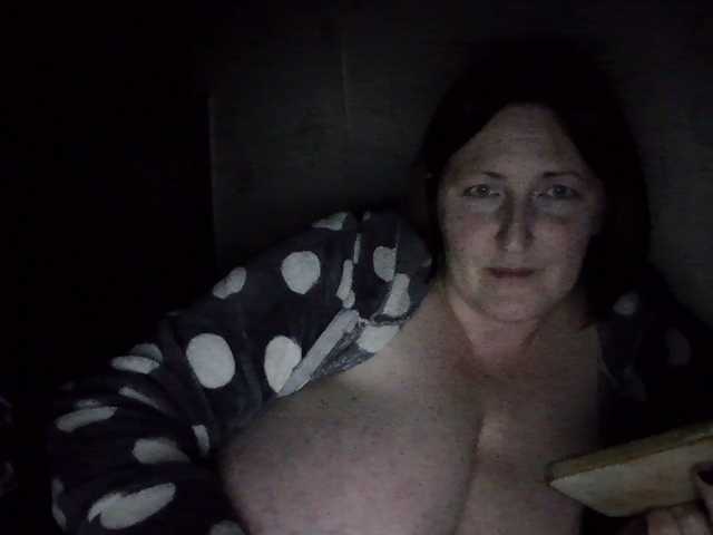 AllaSowinskaya live cam on BongaCams