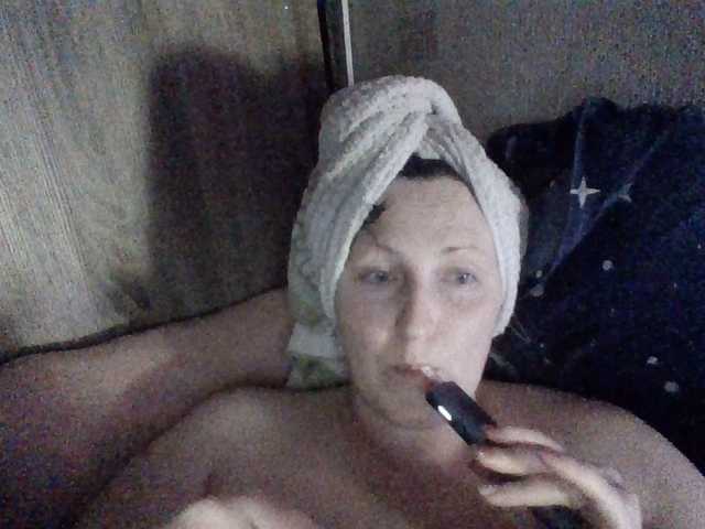 AllaSowinskaya live cam on BongaCams