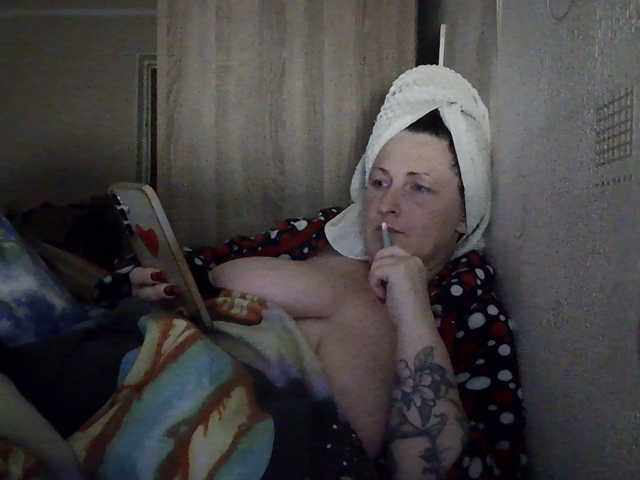AllaSowinskaya live cam on BongaCams