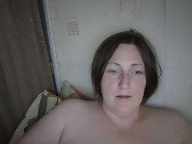 AllaSowinskaya live cam on BongaCams