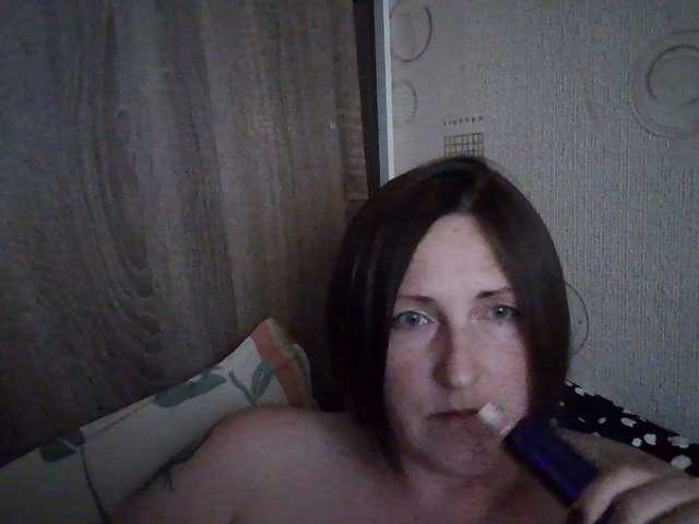 AllaSowinskaya live cam on BongaCams