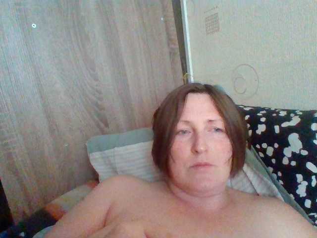 AllaSowinskaya live cam on BongaCams