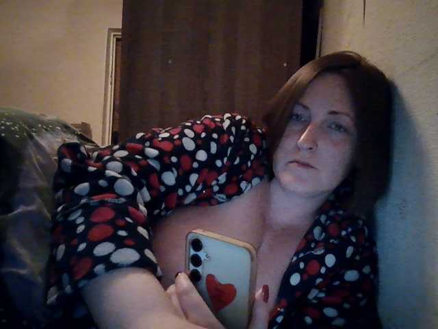 AllaSowinskaya live cam on BongaCams