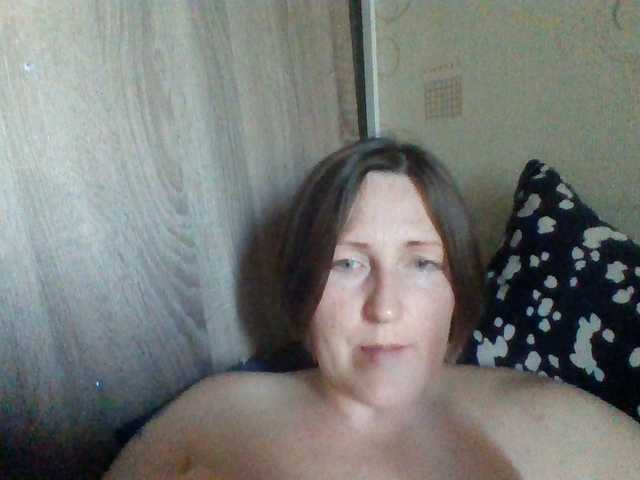 AllaSowinskaya live cam on BongaCams