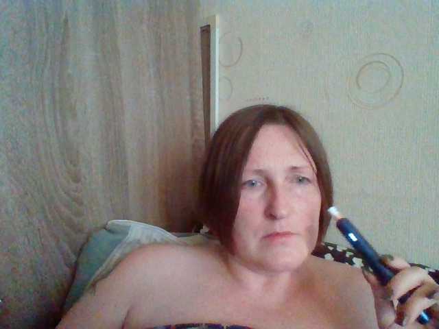 AllaSowinskaya live cam on BongaCams