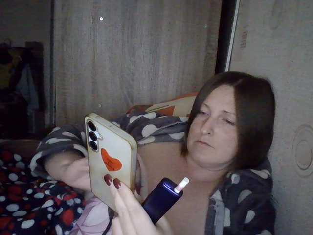 AllaSowinskaya live cam on BongaCams
