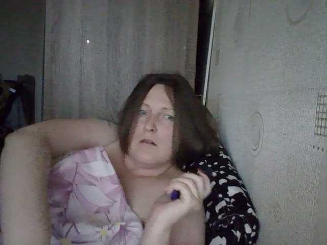 AllaSowinskaya live cam on BongaCams