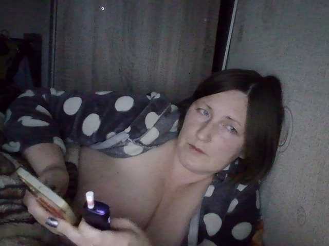 AllaSowinskaya live cam on BongaCams