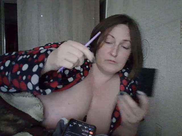 AllaSowinskaya live cam on BongaCams