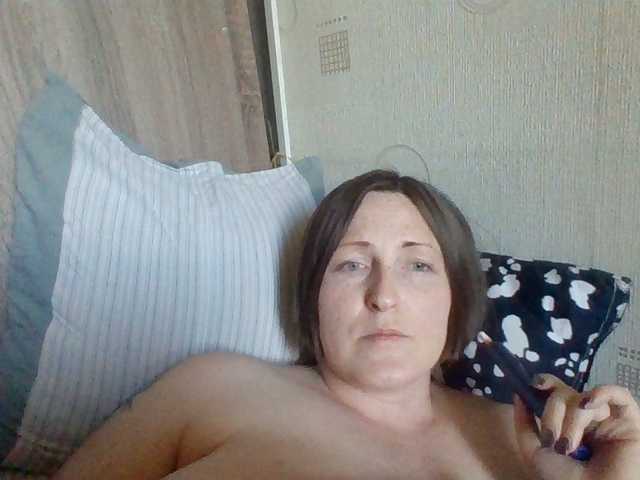 AllaSowinskaya live cam on BongaCams