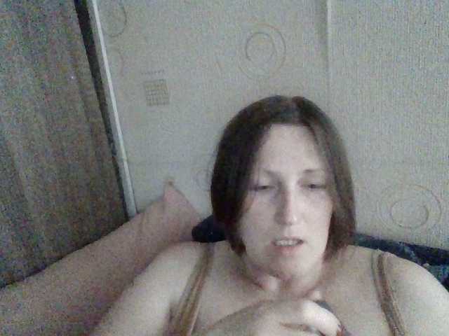 AllaSowinskaya live cam on BongaCams