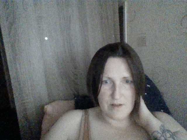 AllaSowinskaya live cam on BongaCams