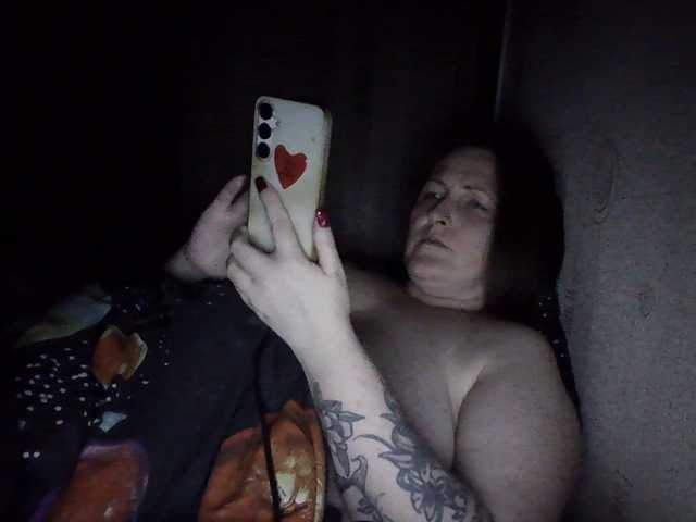AllaSowinskaya live cam on BongaCams