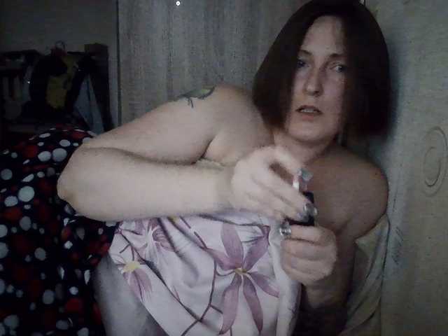 AllaSowinskaya live cam on BongaCams
