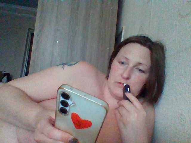 AllaSowinskaya live cam on BongaCams