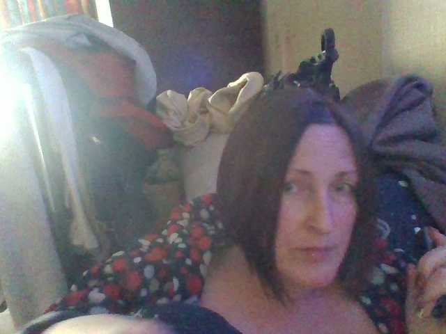 AllaSowinskaya's BongaCams show and profile