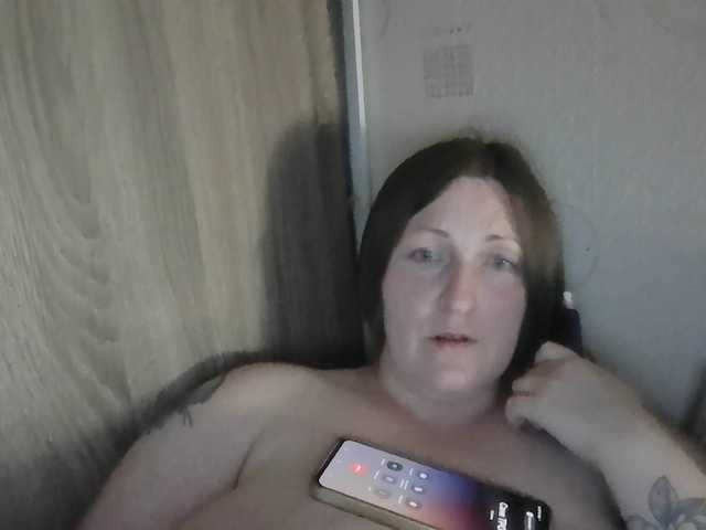 AllaSowinskaya live cam on BongaCams