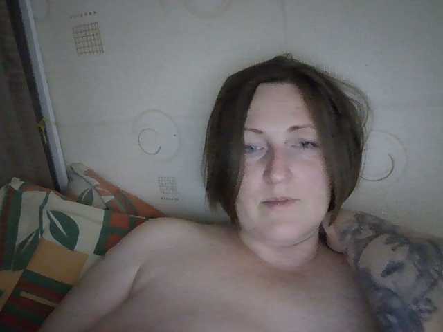 AllaSowinskaya live cam on BongaCams
