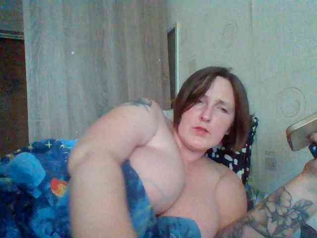 AllaSowinskaya Live Webcam on BongaCams