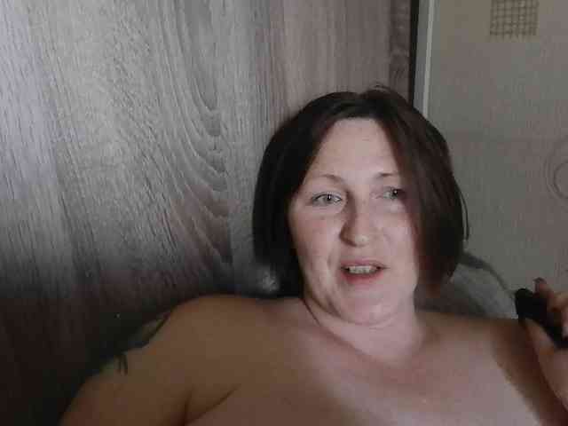 AllaSowinskaya Live Webcam on BongaCams
