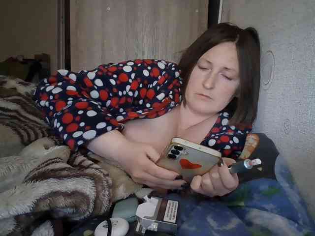 AllaSowinskaya webcam