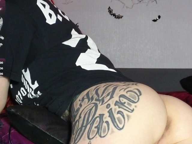 Devilsbride live cam on BongaCams
