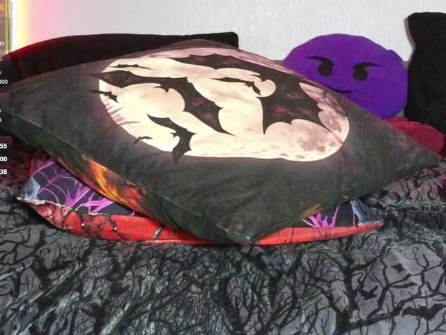 Devilsbride live cam on BongaCams
