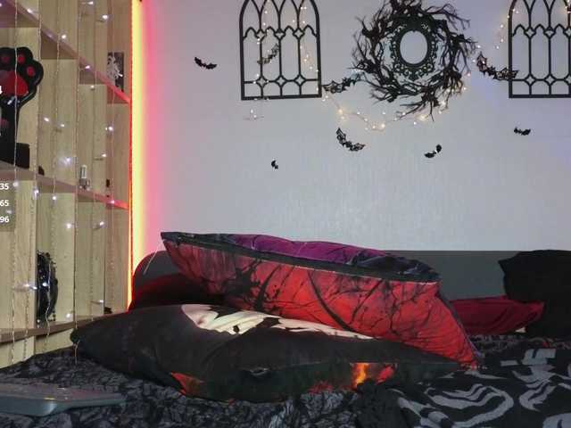 Devilsbride live cam on BongaCams