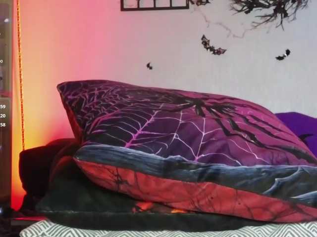Devilsbride live cam preview