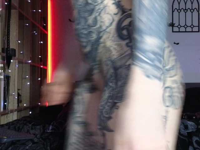 Devilsbride live cam on BongaCams