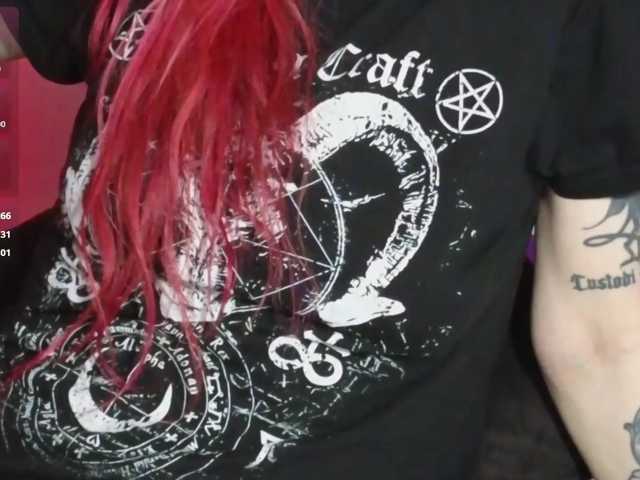 Devilsbride live cam preview