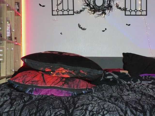 Devilsbride live cam on BongaCams