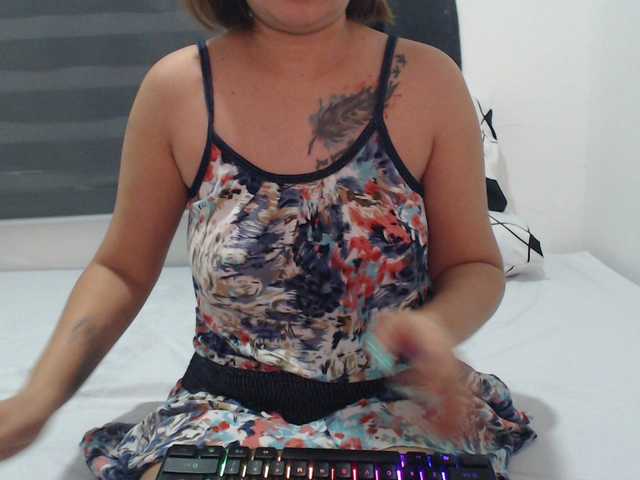 Asian-Susan live cam on BongaCams