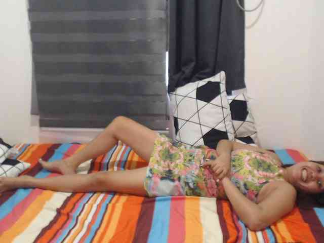 Asian-Susan webcam