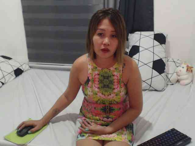 Asian-Susan webcam