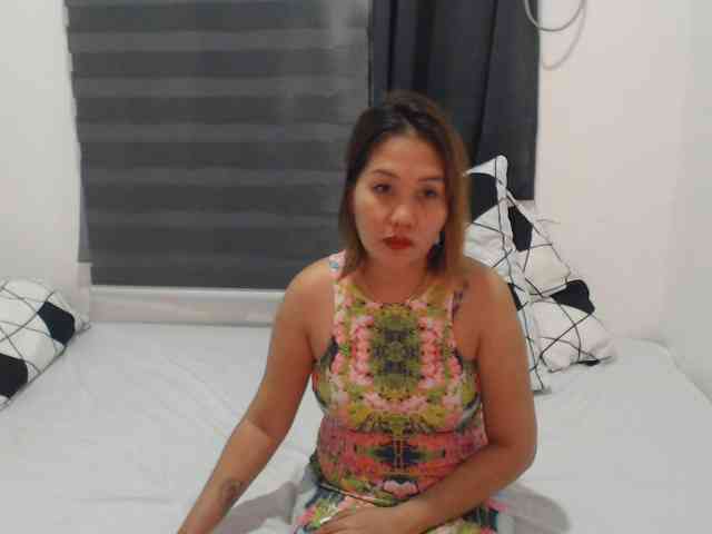 Asian-Susan webcam