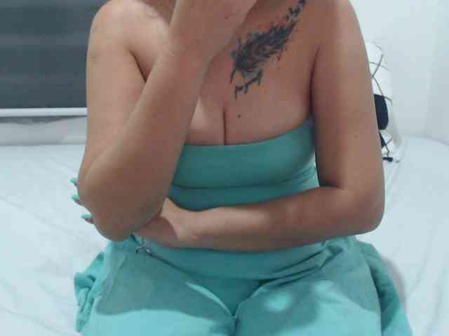Asian-Susan webcam