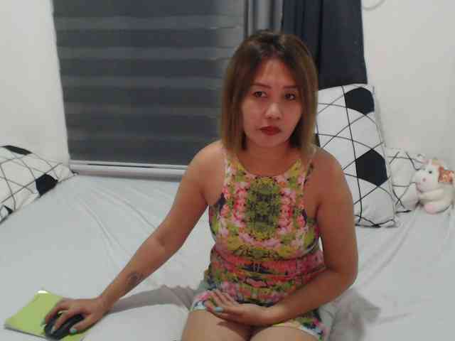 Asian-Susan webcam